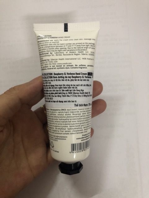 Kem dưỡng da tay Dâu rừng và Cỏ roi ngựa - SPA collection Raspberry & Verbena Hand cream