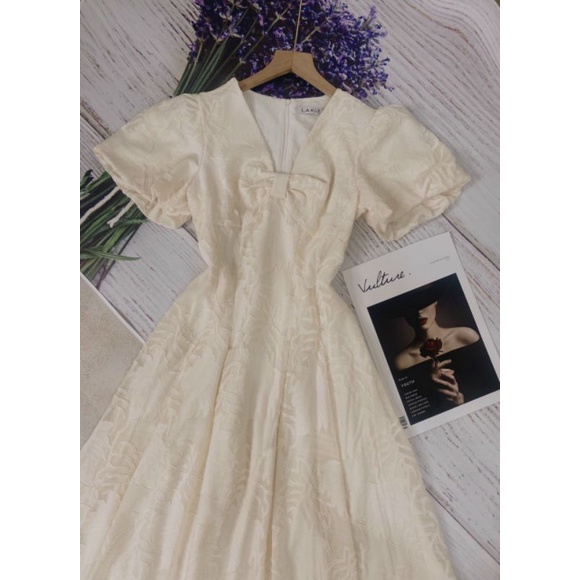 [HÀNG THIẾT KẾ CAO CẤP] Đầm dự tiệc dạo phố nữ tay phồng chíp ben Laura Dress