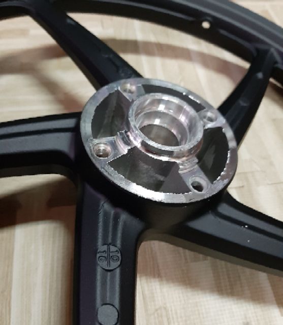 Bánh Mâm WAVE RS 5 cây lớn giả zin có chữ hondaa như hình đĩa trước 4 lỗ sau đùm