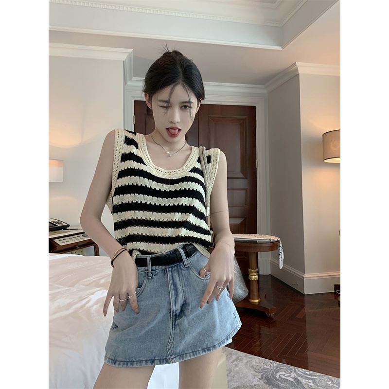 Áo kiểu IHKKE sát nách dệt kim mỏng dáng rộng họa tiết kẻ sọc phong cách Hàn Quốc thời trang mùa hè dành cho nữ