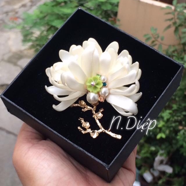 Hoa cài áo cao cấp