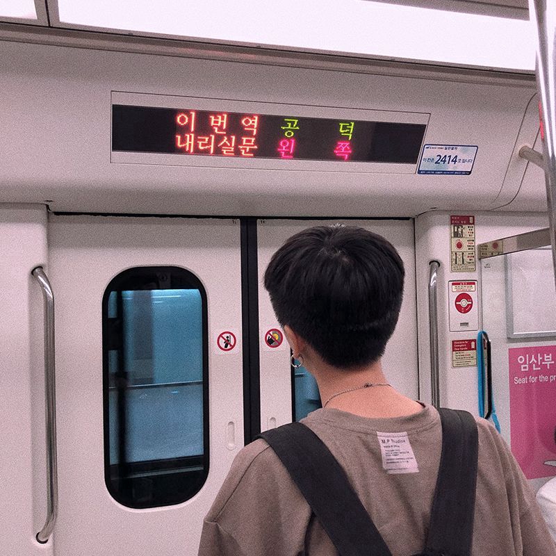 Khuyên tai bằng thép không gỉ đơn giản phong cách retro