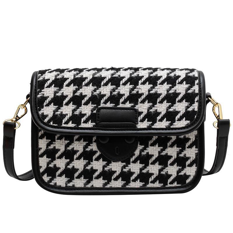 Ielgy Túi Đeo Chéo Hình Vuông Nhỏ Siêu Nóng Bỏng niche Dễ Phối Đồ Cho Nữ