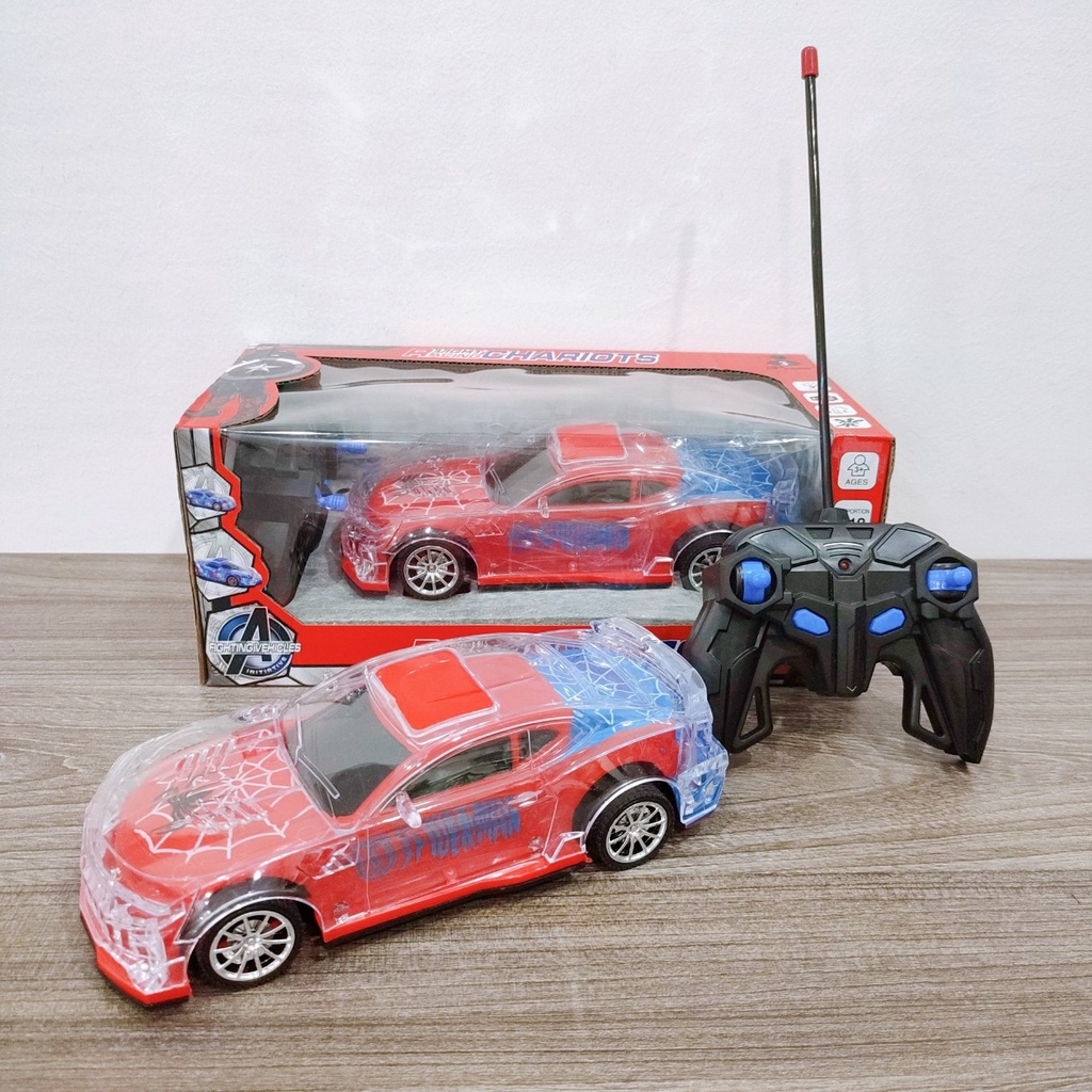 Đồ chơi xe ô tô điều khiển từ xa 4 chiều cho bé có đèn led mẫu người nhện Spiderman