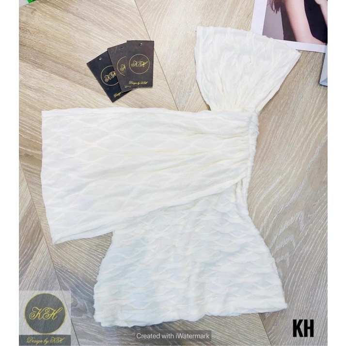 Áo nữ lệch vai tay cộc chất xốp co giãn thoải mái