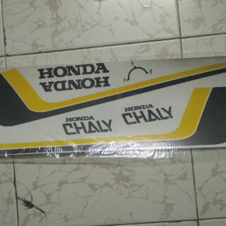 Bộ tem honda Chaly màu vàng