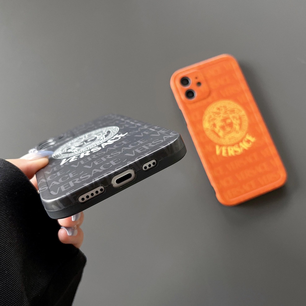 Ốp Điện Thoại In Logo Versace Sang Trọng Cho iphone 13 Pro Max i13 13pro 11 Pro Max i11 iX Xs XR 7plus 8plus Xs Max 12Pro 12 Pro Max