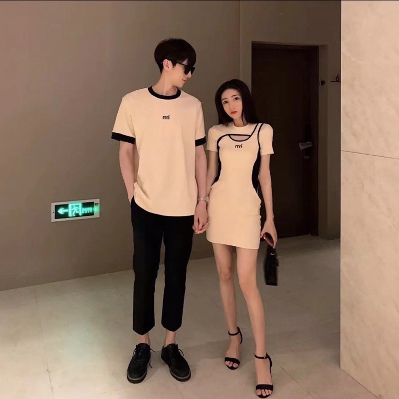 Sét đồ đôi nam và nữ 2 màu đen và be váy ôm body kết hợp áo phông nam