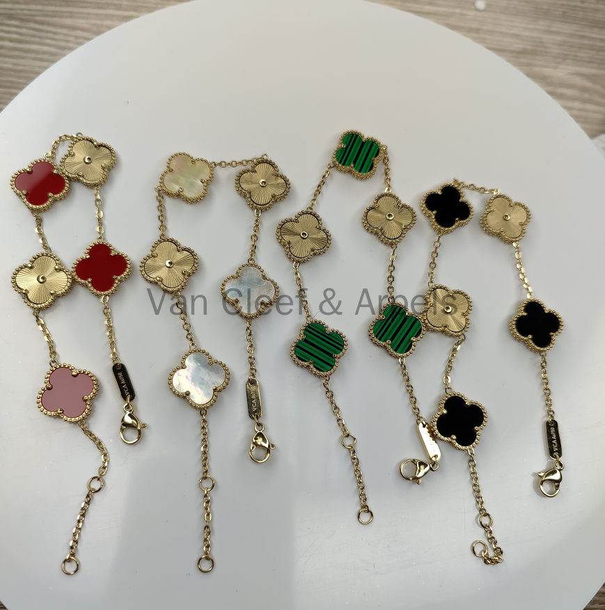Bộ 5 vòng tay đính đá phong cách cổ điển sang trọng