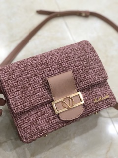 Set phụ kiện làm túi khoá V