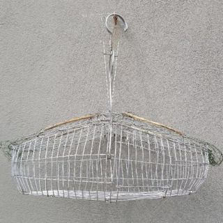Lồng bẫy chim khuyên, sâu... Chất liệu thép