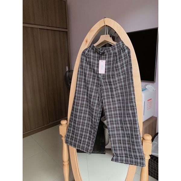 Quần culottes ống rộng freesize có thun lưng