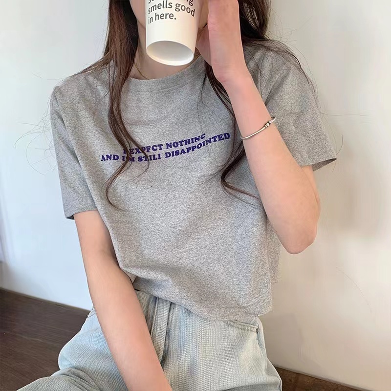 Áo croptop thun ngắn tay in chữ rộng rãi phong cách Hàn Quốc dành cho nữ