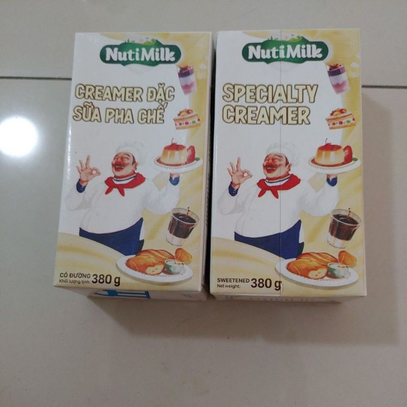 Sữa đặc có đường Ngôi Sao Phương Nam Hộp 380g