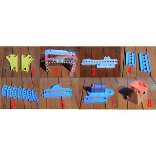 Phụ Kiện Đường Ray Xe Lửa Thomas And Friends