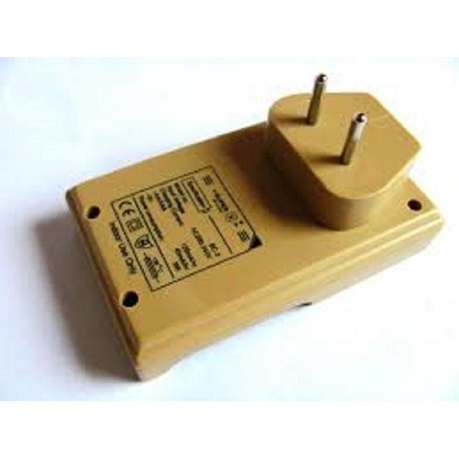 Sạc pin, pin sạc, máy sạc 4 pin BC-3 cao cấp - Điện Việt