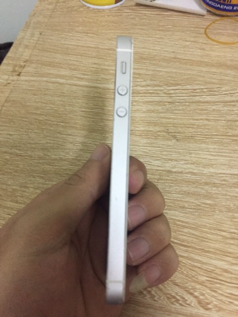 Điện thoại iPhone 5 và iPhone 5S - 32GB/16GB - Thanh lý giá rẻ | BigBuy360 - bigbuy360.vn