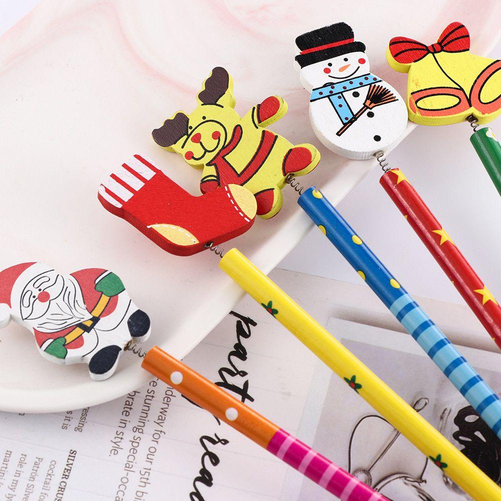 3 / 5 Gôm Tẩy Hình Chiếc Tất Giáng Sinh
