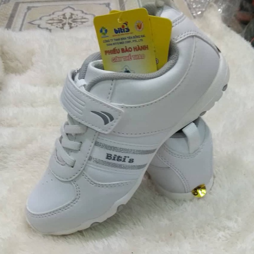 Giày thể thao bitis DSG000201