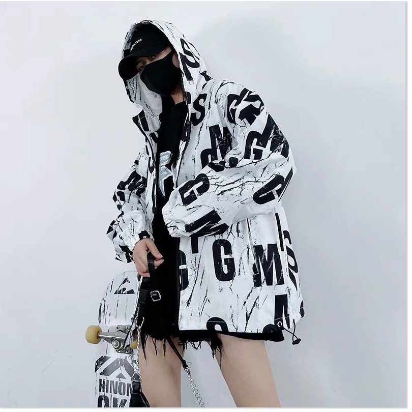 ÁO KHOÁC DÙ HỌA TIẾT 3D CHỮ TSCM SIÊU ĐẸP THỜI TRANG