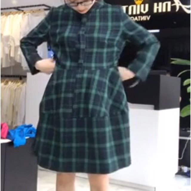 váy Vân Bùi