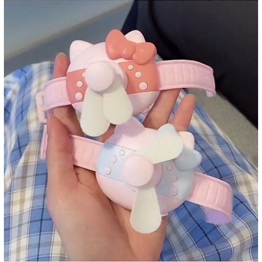HÀNG CÓ SẴN - Quạt Mini Đeo Tay Hình Hello Kitty Dạng Đồng Hồ Có Cổng Sạc USB Trend Tiktok