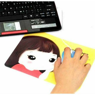 Miếng Lót Chuột Bé Gái Dễ Thương
