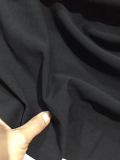 Thun thái - cát nhật đen Thắm Trần 2