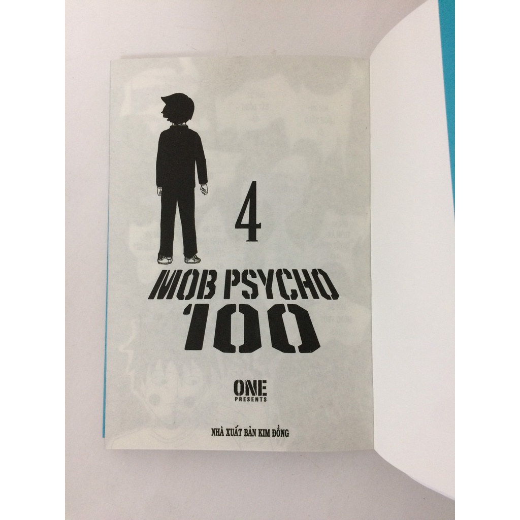 Sách - Mob Psycho 100 - Tập 4