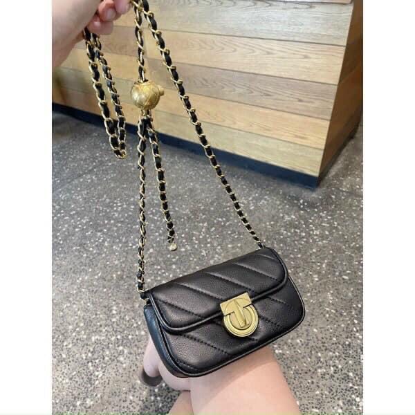 Túi Quả Chuông QC Size 18 Đeo Chéo trần Chỉ Chuẩn Loại Một Mẫu Mới(Ko hộp)