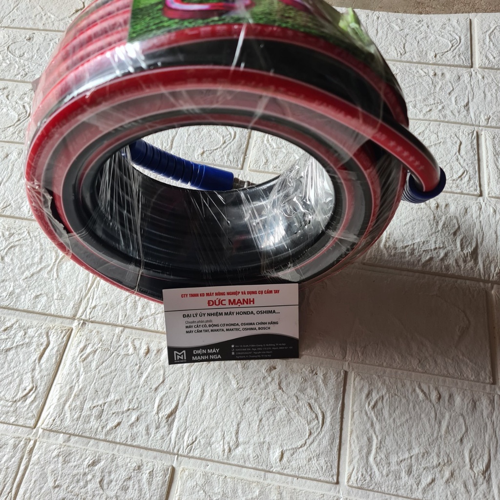 Dây phun xịt áp lực cao 8.5mm có gắn giắc co nhãn hiệu pada nhật bản