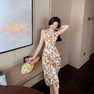 Hàng mới v medium waist dress and romantic large retro Yamamoto flower summer 2020 skirt French suspender long female slim V-neck slim