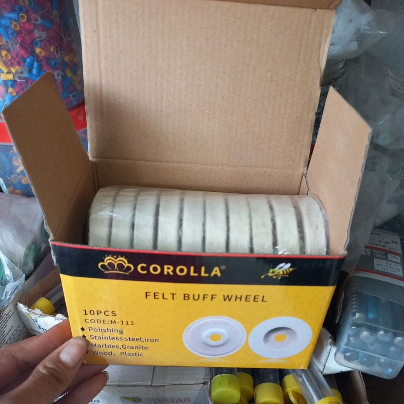 NỈ TRẮNG ĐÁNH BÓNG COROLLA