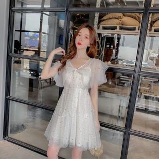 Đầm dư tiệc lấp lánh tiểu thư