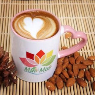 Cốc sứ in logo Min Min