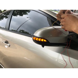 Đèn LED xi nhan gương Vios .