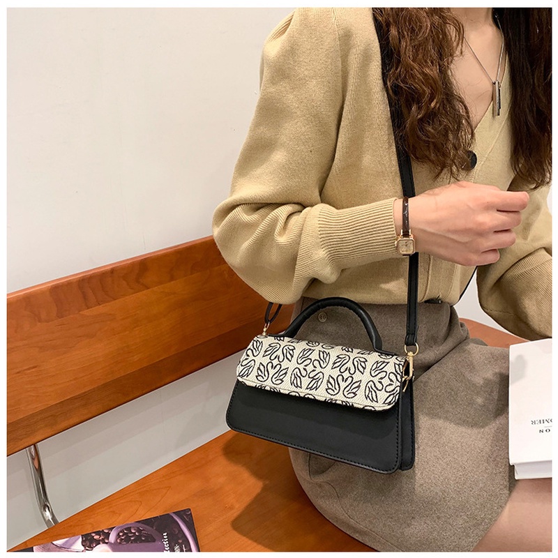 Túi Đeo Chéo Vuông Trang Trí Họa Tiết Đường Khâu NB00316