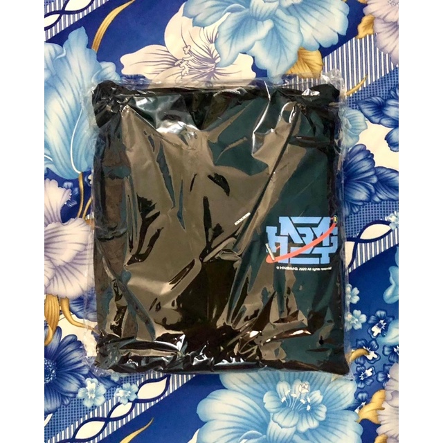 Áo Hoodie HNBMG 6TH ANNIVERSARY HOODIE "104" BLACK