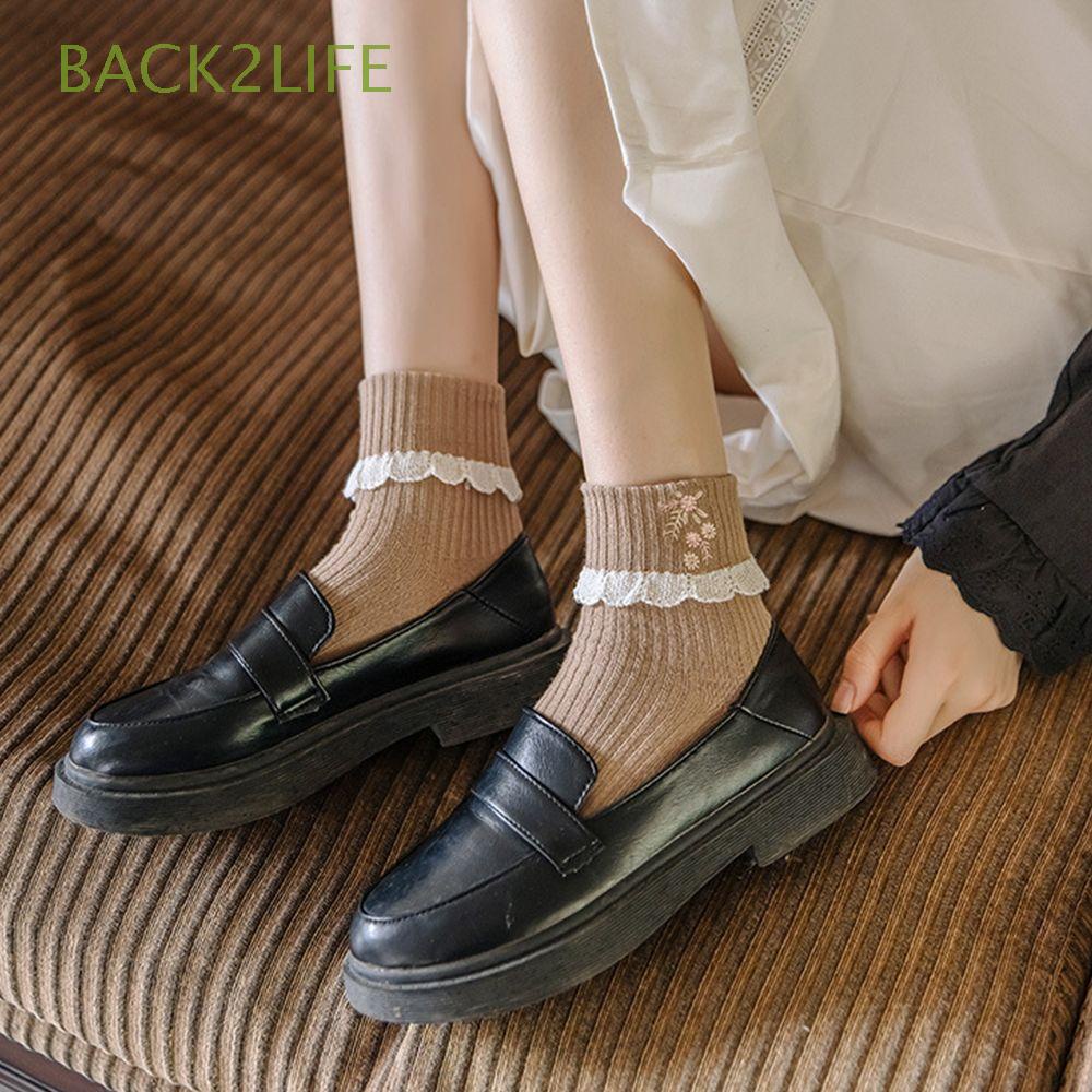 Vớ cotton cổ trung thêu họa tiết ren màu trơn phong cách retro Hàn Quốc thời trang cho nữ BACK2LIFE