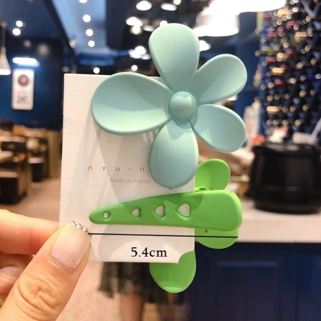 Kẹp tóc hình hoa 5 cánh siêu xinh