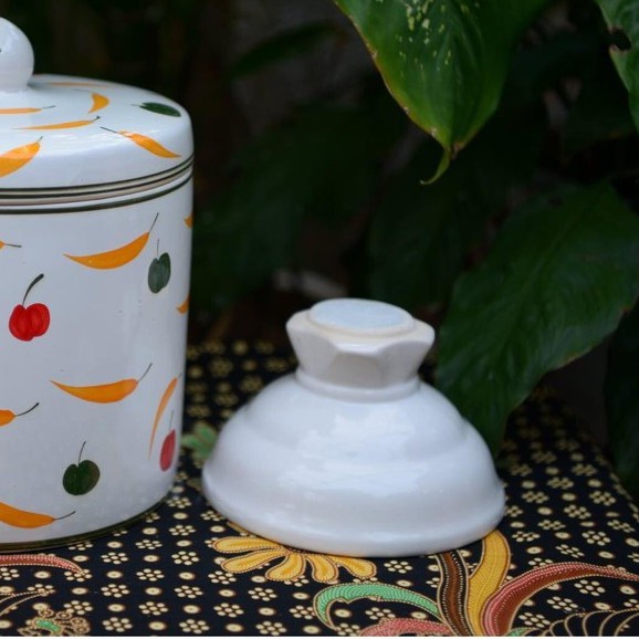 Qủa Nén Dưa Cà - Sứ Trắng Bát Tràng - Cục Nén