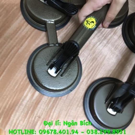 Hít kính , hít gạch , nắp bể , tay nhấc nắp bể 2 chạc , 3 chạc