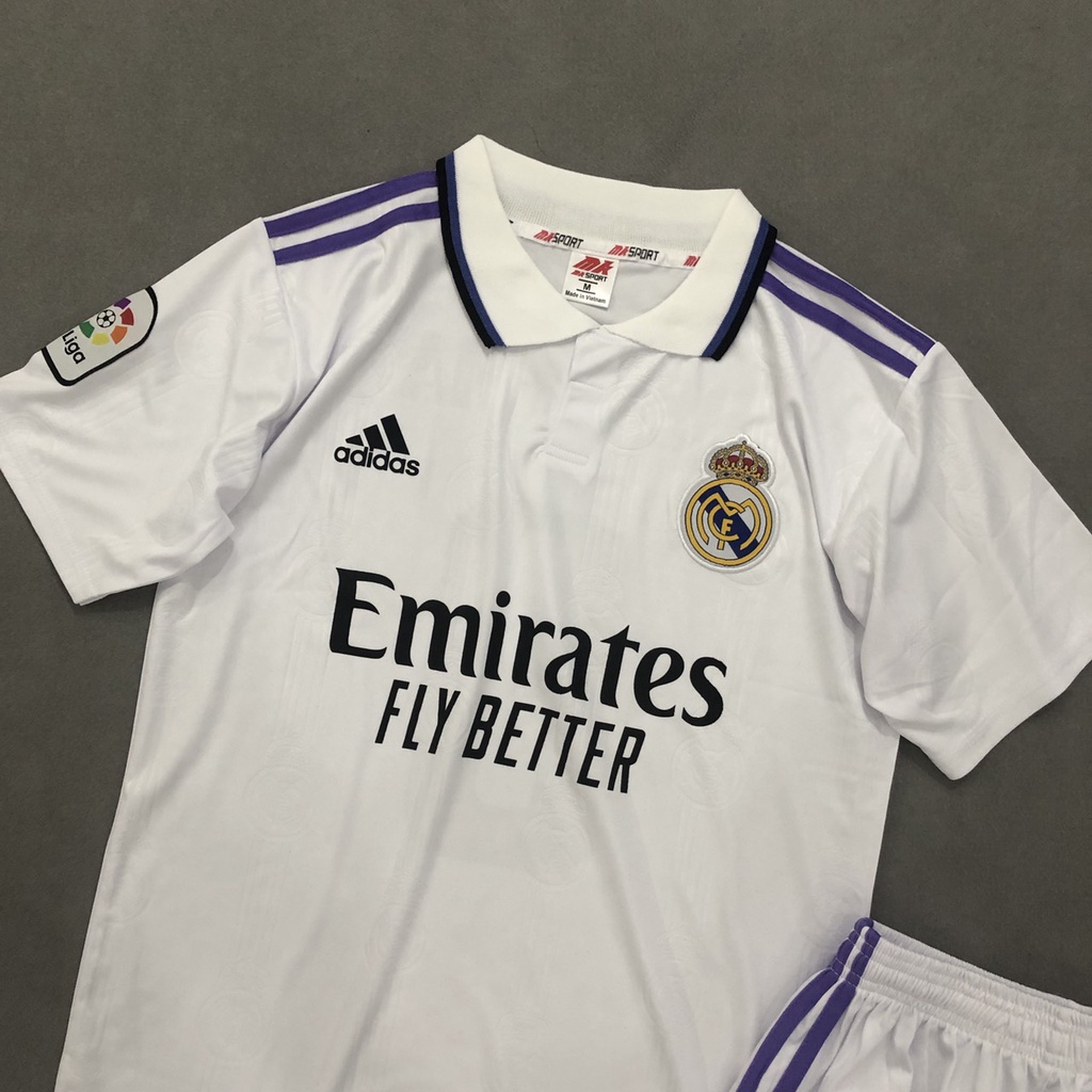 Bộ quần áo in tên BENZEMA Real trắng sân nhà 2023