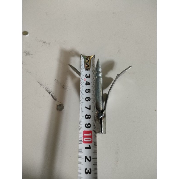 Chông hàng rào sắt