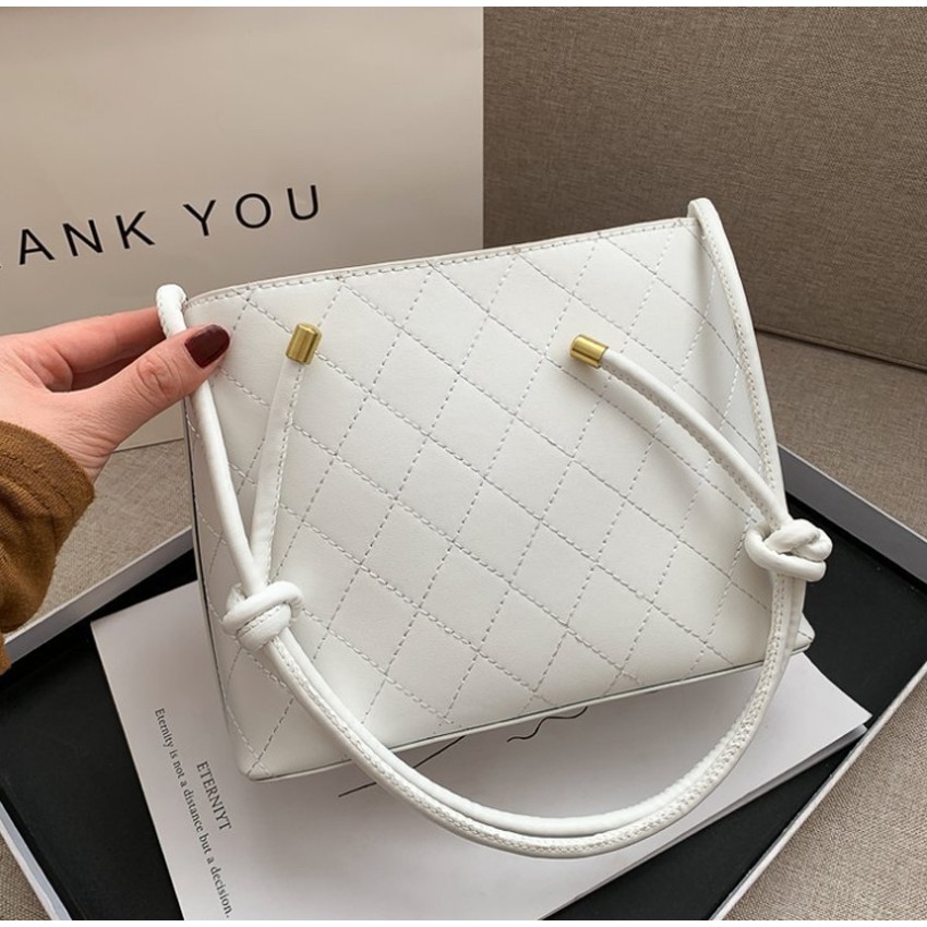 TÚI ĐEO CHÉO NỮ, TÚI DA TRẦN TRÁM DÂY BUỘC THỜI TRANG HÀN QUỐC BH 495 | BigBuy360 - bigbuy360.vn