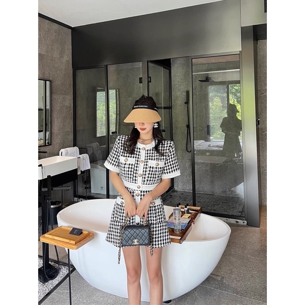 Set dạ ziczac + chân váy phối khuy nấm