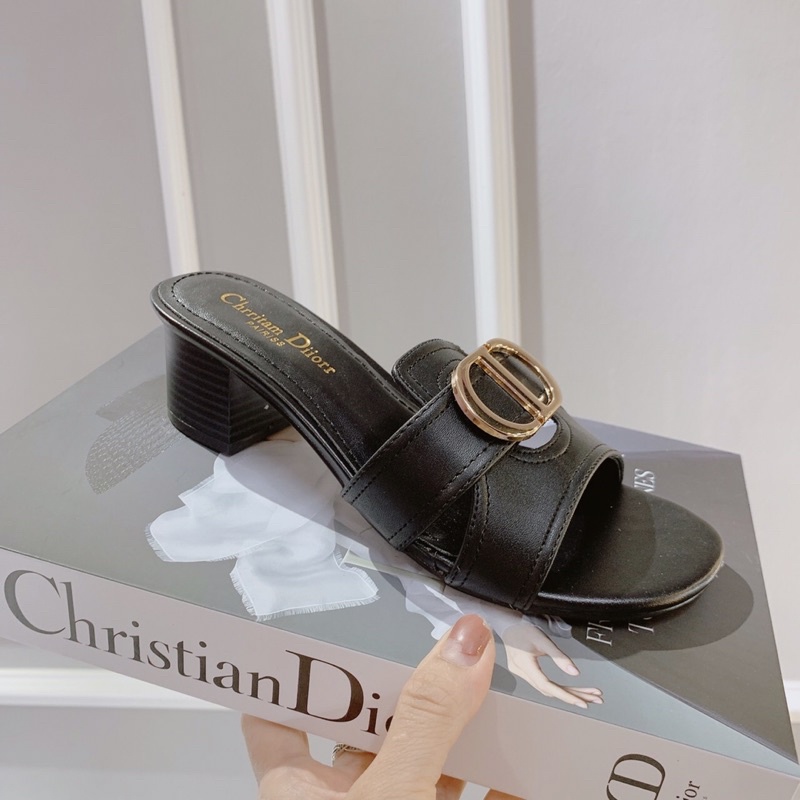 ❄️ HÀNG CÓ SẴN❄️ Guốc khoá gót vuông 5cm