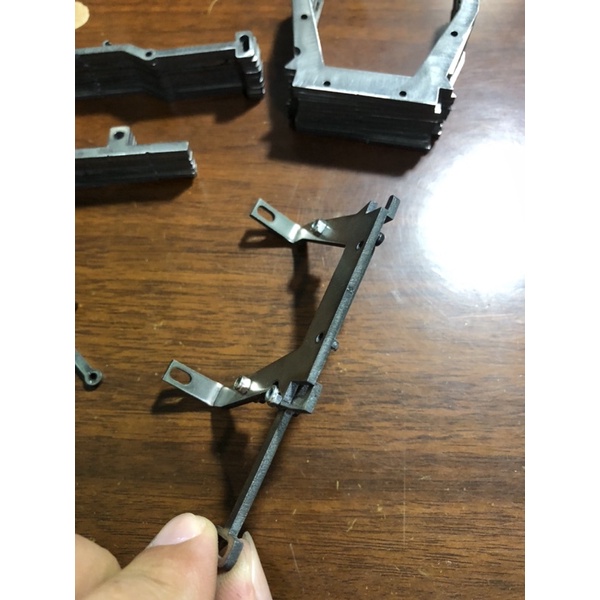 Khoá cabin xe tải Tamiya 1/14