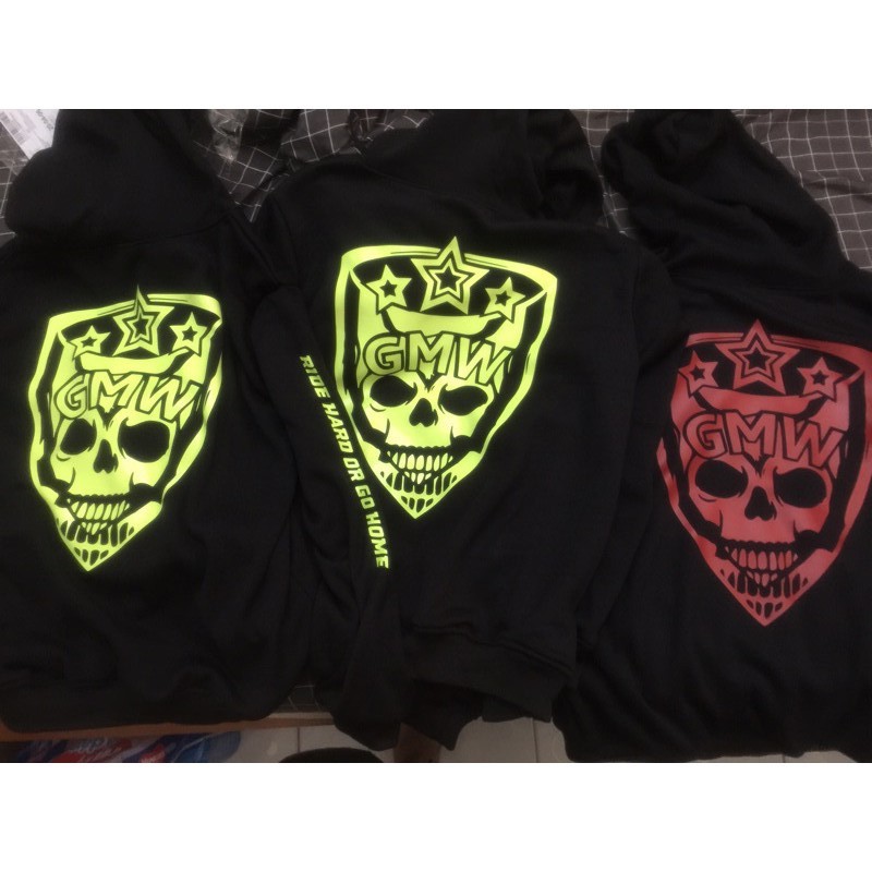 ÁO HOODIE 2020 IDOL GMW