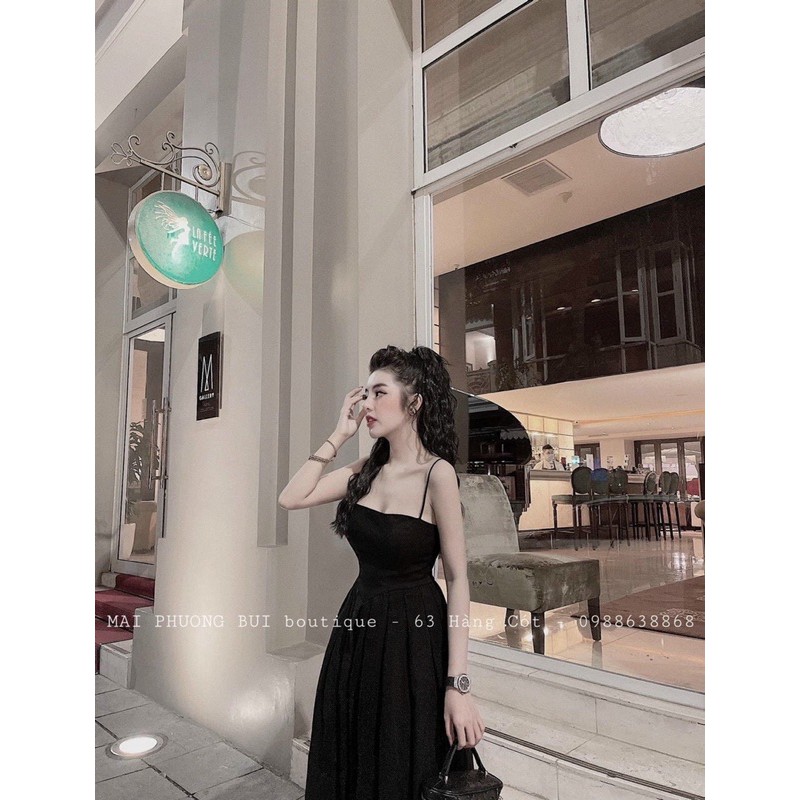 g8- đầm xoè 2 dây đen và Nude